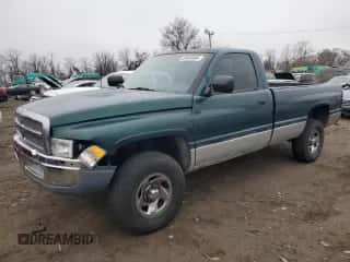 1994 Dodge 1500 с VIN 1B7HF16Z8RS570956, выставлен на аукционе Copart как лот 84050084 с пробегом 173 089 миль миль и Чистый • Clean title. История ставок и продаж доступна на DreamBid. Изображение 1.