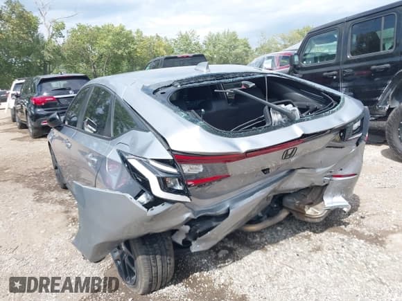 ✅ 2022 Honda Civic Sport • VIN: 19XFL2H84NE014067 • Lot: 43097203. Listed on IAAI with 41,441 mi. Free auction sales archive from the USA and detailed vehicle history report at DreamBid. Image 6.