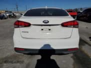 ✅ 2017 Kia Forte LX • VIN: 3KPFK4A70HE156260 • Lot: 82560175. Wystawiony na Copart z przebiegiem 123 953 mil. Bezpłatny archiwum sprzedaży aukcyjnych z USA i szczegółowy raport historii pojazdu na DreamBid. Zdjęcie 6.