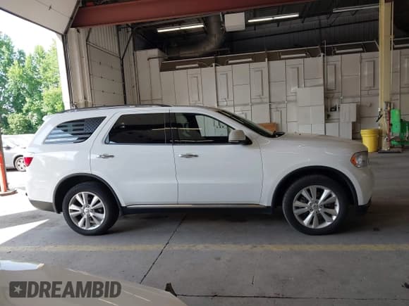 ✅ 2013 Dodge Durango Crew • VIN: 1C4SDJDT9DC697017 • Lot: 42918013. Wystawiony na IAAI z przebiegiem 153 270 mil. Bezpłatny archiwum sprzedaży aukcyjnych z USA i szczegółowy raport historii pojazdu na DreamBid. Zdjęcie 13.