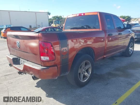 ✅ 2013 Ram 1500 Express • VIN: 1C6RR6FTXDS573345 • Lot: 43883360. Listed on IAAI with 139,325 mi. Free auction sales archive from the USA and detailed vehicle history report at DreamBid. Image 4.