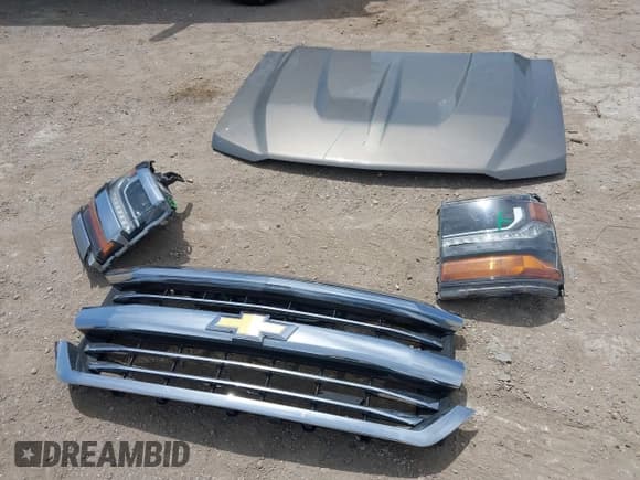 ✅ 2017 Chevrolet Silverado 1500 LT • VIN: 3GCUKREH8HG370540 • Лот: 42763496. Опубликован ранее на IAAI с пробегом 181 382 миль. Бесплатный доступ к архиву аукционных продаж из США и подробный отчёт об истории автомобиля на DreamBid. Изображение 12.