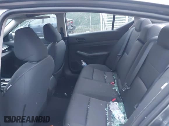 ✅ 2024 Nissan Altima SV • VIN: 1N4BL4DV3RN363508 • Lot: 43667138. Wystawiony na IAAI z przebiegiem Nie podano. Bezpłatny archiwum sprzedaży aukcyjnych z USA i szczegółowy raport historii pojazdu na DreamBid. Zdjęcie 8.