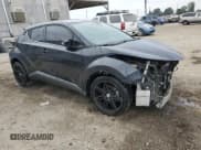 ✅ 2019 Toyota C-HR LE • VIN: JTNKHMBX4K1019792 • Лот: 92681875. Опубликован ранее на Copart с пробегом 124 819 миль. Бесплатный доступ к архиву аукционных продаж из США и подробный отчёт об истории автомобиля на DreamBid. Изображение 4.