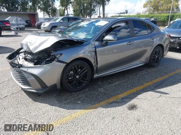 ✅ 2025 Toyota Camry XSE • VIN: 4T1DAACK3SU529564 • Lot: 43455322. Listed on IAAI with 69,899 mi. Free auction sales archive from the USA and detailed vehicle history report at DreamBid. Image 17.
