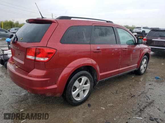 ✅ 2011 Dodge Journey Express • VIN: 3D4PG4FB9BT503853 • Lot: 81319195. Wystawiony na Copart z przebiegiem 85 380 mil. Bezpłatny archiwum sprzedaży aukcyjnych z USA i szczegółowy raport historii pojazdu na DreamBid. Zdjęcie 3.