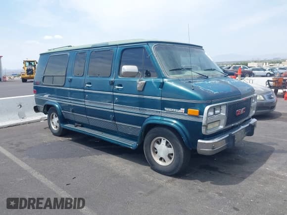 ✅ 1995 GMC Vandura • VIN: 1GDEG25K3SF526030 • Lot: 42759377. Listed on IAAI with 200,794 mi. Free auction sales archive from the USA and detailed vehicle history report at DreamBid. Image 1.
