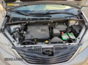 ✅ 2014 Toyota Sienna LE • VIN: 5TDJK3DC2ES092771 • Lot: 91988285. Listed on Copart with 111,257 mi. Free auction sales archive from the USA and detailed vehicle history report at DreamBid. Image 12.