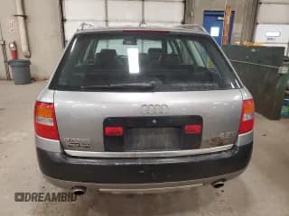 ✅ 2005 Audi allroad A6 V8 • VIN: WA1YD64B45N000576 • Lot: 81767684. Listed on Copart with 146,848 mi. Free auction sales archive from the USA and detailed vehicle history report at DreamBid. Image 6.