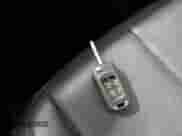 2013 Chevrolet Equinox LT z VIN 2GNFLNEK4D6400379, wystawiony jako IAAI lot #43294430 z przebiegiem 129 603 mil mil oraz . Historia ofert i sprzedaży dostępna na DreamBid. Obrazek 11.