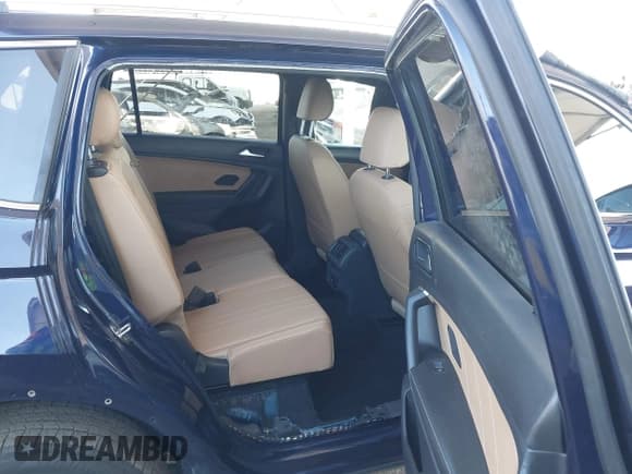 ✅ 2022 Volkswagen Tiguan SE • VIN: 3VV3B7AX0NM169565 • Lot: 43389301. Listed on IAAI with 30,159 mi. Free auction sales archive from the USA and detailed vehicle history report at DreamBid. Image 8.