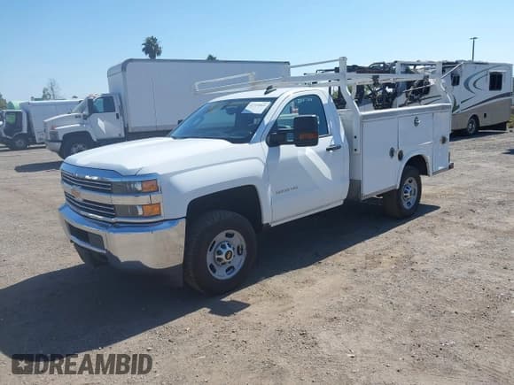 ✅ 2018 Chevrolet Silverado 2500HD Work Truck • VIN: 1GB0CUEG0JZ346667 • Lot: 42714065. Listed on IAAI with 155,761 mi. Free auction sales archive from the USA and detailed vehicle history report at DreamBid. Image 2.