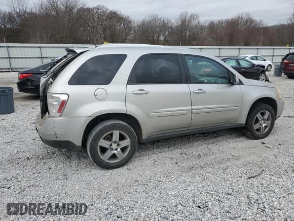 ✅ 2008 Chevrolet Equinox LT • VIN: 2CNDL53F586337235 • Лот: 47271425. Опубликован ранее на Copart с пробегом 266 659 миль. Бесплатный доступ к архиву аукционных продаж из США и подробный отчёт об истории автомобиля на DreamBid. Изображение 3.