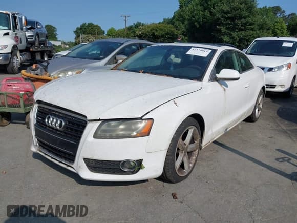 ✅ 2010 Audi A5 Prestige • VIN: WAUVKAFR9AA036757 • Lot: 42379915. Listed on IAAI with 237,283 mi. Free auction sales archive from the USA and detailed vehicle history report at DreamBid. Image 17.