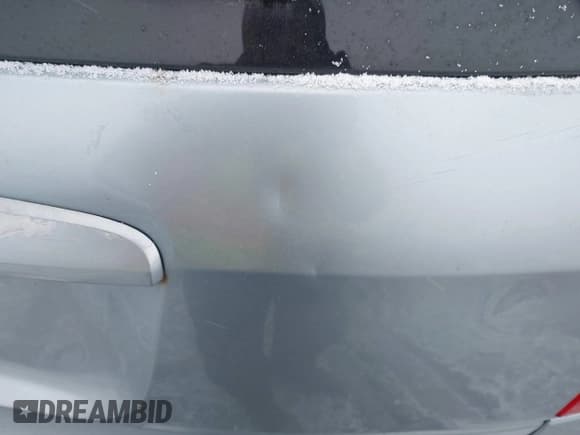 ✅ 2005 Chrysler Pacifica Touring • VIN: 2C4GM684X5R509054 • Lot: 43911461. Listed on IAAI with 186,436 mi. Free auction sales archive from the USA and detailed vehicle history report at DreamBid. Image 13.