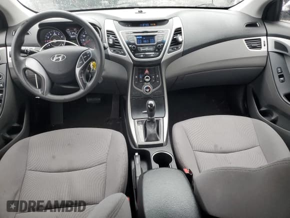 ✅ 2016 Hyundai Elantra SE • VIN: 5NPDH4AE9GH674172 • Lot: 81845555. Listed on Copart with 88,994 mi. Free auction sales archive from the USA and detailed vehicle history report at DreamBid. Image 8.