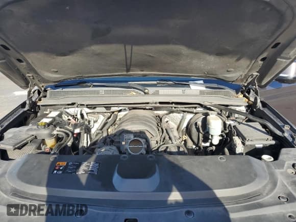 ✅ 2016 Cadillac Escalade ESV Platinum • VIN: 1GYS3KKJ4GR335375 • Лот: 66877525. Опубликован ранее на Copart с пробегом 252 784 миль. Бесплатный доступ к архиву аукционных продаж из США и подробный отчёт об истории автомобиля на DreamBid. Изображение 12.