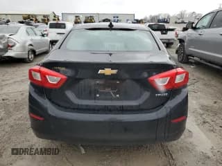 ✅ 2017 Chevrolet Cruze LS • VIN: 1G1BC5SM6H7153863 • Lot: 38741043. Listed on Copart with 83,001 mi. Free auction sales archive from the USA and detailed vehicle history report at DreamBid. Image 6.