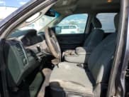 ✅ 2018 Ram 1500 Tradesman • VIN: 1C6RR6FG5JS266003 • Lot: 68441575. Wystawiony na Copart z przebiegiem 125 554 mil. Bezpłatny archiwum sprzedaży aukcyjnych z USA i szczegółowy raport historii pojazdu na DreamBid. Zdjęcie 7.