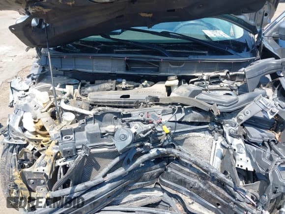 ✅ 2018 Nissan Rogue S • VIN: KNMAT2MV0JP511181 • Лот: 42999562. Опубликован ранее на IAAI с пробегом 93 402 миль. Бесплатный доступ к архиву аукционных продаж из США и подробный отчёт об истории автомобиля на DreamBid. Изображение 10.