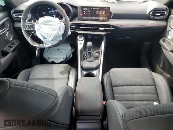 ✅ 2024 Dodge Hornet R/T Plus • VIN: ZACPDFDW0R3A22552 • Lot: 63666005. Listed on Copart with 2,345 mi. Free auction sales archive from the USA and detailed vehicle history report at DreamBid. Image 8.