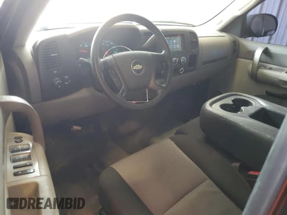 ✅ 2009 Chevrolet Silverado 1500 Work Truck • VIN: 1GCEC19029Z172741 • Lot: 60071215. Wystawiony na Copart z przebiegiem 158 732 mil. Bezpłatny archiwum sprzedaży aukcyjnych z USA i szczegółowy raport historii pojazdu na DreamBid. Zdjęcie 8.