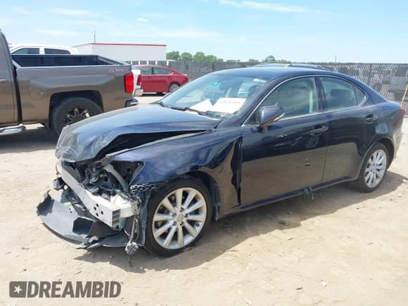 ✅ 2010 Lexus IS 250 • VIN: JTHCF5C28A5037757 • Lot: 42826319. Wystawiony na IAAI z przebiegiem 161 234 mil. Bezpłatny archiwum sprzedaży aukcyjnych z USA i szczegółowy raport historii pojazdu na DreamBid. Zdjęcie 2.