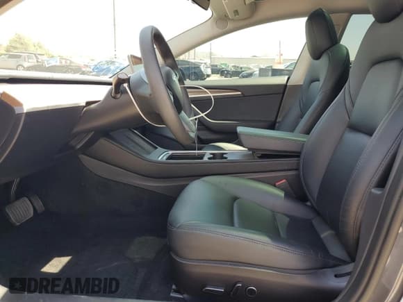 ✅ 2022 Tesla Model 3 Long Range • VIN: 5YJ3E1EB1NF361325 • Lot: 69379205. Wystawiony na Copart z przebiegiem 34 696 mil. Bezpłatny archiwum sprzedaży aukcyjnych z USA i szczegółowy raport historii pojazdu na DreamBid. Zdjęcie 7.