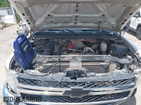 ✅ 2007 Chevrolet Silverado 2500HD 1LT • VIN: 1GCHK24687E541687 • Lot: 42593318. Wystawiony na IAAI z przebiegiem 193 652 mil. Bezpłatny archiwum sprzedaży aukcyjnych z USA i szczegółowy raport historii pojazdu na DreamBid. Zdjęcie 10.