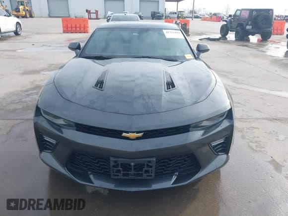 ✅ 2018 Chevrolet Camaro 1SS • VIN: 1G1FF1R75J0189494 • Lot: 41733684. Listed on IAAI with 75,933 mi. Free auction sales archive from the USA and detailed vehicle history report at DreamBid. Image 6.
