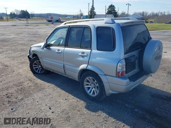 ✅ 2004 Suzuki Grand Vitara LX • VIN: JS3TD62V144100752 • Lot: 42368520. Listed on IAAI with 93,295 mi. Free auction sales archive from the USA and detailed vehicle history report at DreamBid. Image 3.