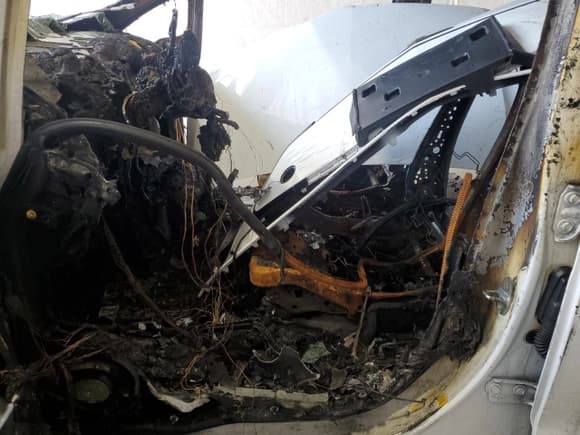 ✅ 2023 Chevrolet Bolt EV 1LT • VIN: 1G1FW6S04P4173735 • Lot: 62980014. Wystawiony na Copart z przebiegiem Nie podano. Bezpłatny archiwum sprzedaży aukcyjnych z USA i szczegółowy raport historii pojazdu na DreamBid. Zdjęcie 7.