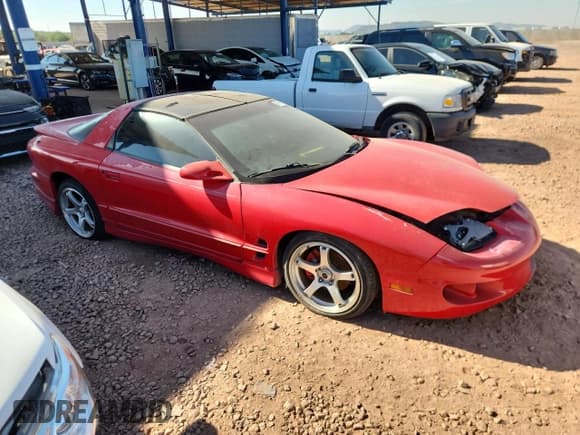 ✅ 2002 Pontiac Firebird Firebird • VIN: 2G2FS22K622101211 • Lot: 92656285. Wystawiony na Copart z przebiegiem 196 006 mil. Bezpłatny archiwum sprzedaży aukcyjnych z USA i szczegółowy raport historii pojazdu na DreamBid. Zdjęcie 4.