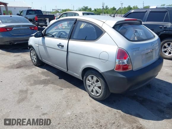 ✅ 2009 Hyundai Accent Auto GS • VIN: KMHCM36C59U140017 • Лот: 41984169. Опубликован ранее на IAAI с пробегом 211 190 миль. Бесплатный доступ к архиву аукционных продаж из США и подробный отчёт об истории автомобиля на DreamBid. Изображение 3.