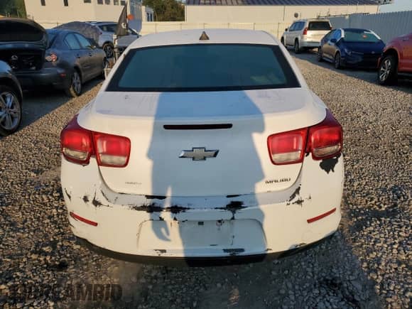 ✅ 2013 Chevrolet Malibu LS • VIN: 1G11A5SA0DF173386 • Lot: 71984575. Wystawiony na Copart z przebiegiem 189 200 mil mil. Skorzystaj z bezpłatnego archiwum sprzedaży aukcyjnych z USA i zobacz szczegółowy raport historii pojazdu na DreamBid. Zdjęcie 6.