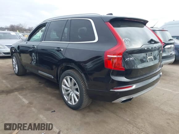 ✅ 2016 Volvo XC90 T8 Inscription • VIN: YV4BC0PL3G1066785 • Лот: 41471325. Опубликован ранее на IAAI с пробегом 78 335 миль. Бесплатный доступ к архиву аукционных продаж из США и подробный отчёт об истории автомобиля на DreamBid. Изображение 3.