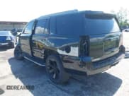 ✅ 2018 GMC Yukon SLE • VIN: 1GKS2AKC7JR308056 • Лот: 42827522. Опубликован ранее на IAAI с пробегом 131 507 миль. Бесплатный доступ к архиву аукционных продаж из США и подробный отчёт об истории автомобиля на DreamBid. Изображение 3.