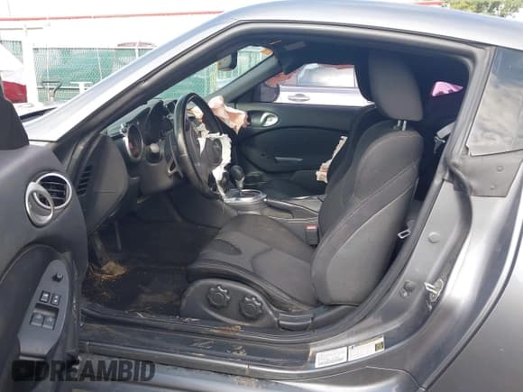 ✅ 2015 Nissan 370Z Nismo • VIN: JN1AZ4EH6FM444343 • Lot: 43274426. Wystawiony na IAAI z przebiegiem 50 998 mil. Bezpłatny archiwum sprzedaży aukcyjnych z USA i szczegółowy raport historii pojazdu na DreamBid. Zdjęcie 5.