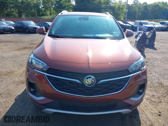 ✅ 2020 Buick Encore GX Select • VIN: KL4MMDS25LB122982 • Lot: 42799016. Wystawiony na IAAI z przebiegiem 60 555 mil. Bezpłatny archiwum sprzedaży aukcyjnych z USA i szczegółowy raport historii pojazdu na DreamBid. Zdjęcie 12.