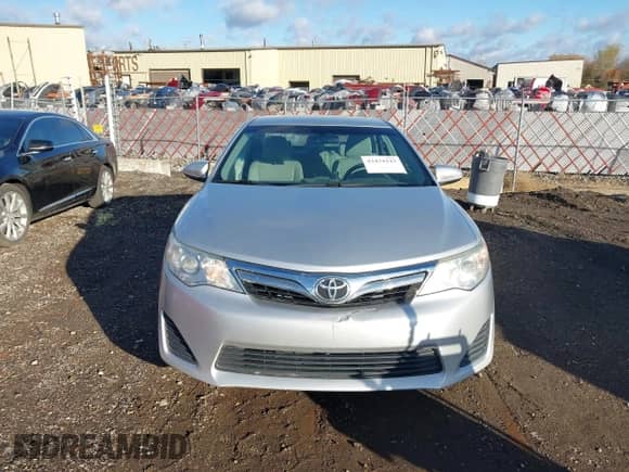 2013 Toyota Camry L с VIN 4T1BF1FK4DU654595, выставлен на аукционе IAAI как лот 43434243 с пробегом 95 668 миль миль и . История ставок и продаж доступна на DreamBid. Изображение 12.