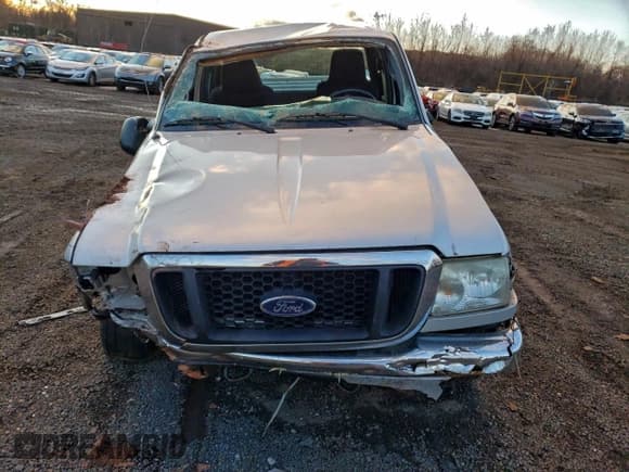 ✅ 2005 Ford Ranger XL • VIN: 1FTYR15E95PA12648 • Lot: 95386525. Listed on Copart with 203,313 mi. Free auction sales archive from the USA and detailed vehicle history report at DreamBid. Image 5.