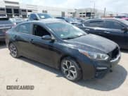 ✅ 2019 Kia Forte LXS • VIN: 3KPF24AD6KE135829 • Лот: 43020499. Опубликован ранее на IAAI с пробегом 109 375 миль. Бесплатный доступ к архиву аукционных продаж из США и подробный отчёт об истории автомобиля на DreamBid. Изображение 1.