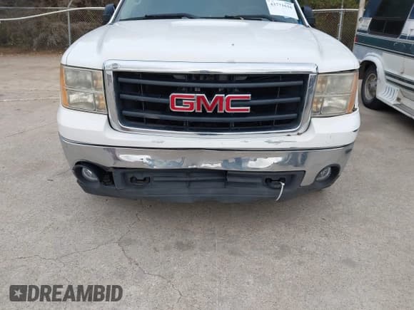 ✅ 2009 GMC Sierra 1500 • VIN: 3GTEC23C59G110579 • Лот: 43771618. Опубликован ранее на IAAI с пробегом 219 818 миль. Бесплатный доступ к архиву аукционных продаж из США и подробный отчёт об истории автомобиля на DreamBid. Изображение 6.