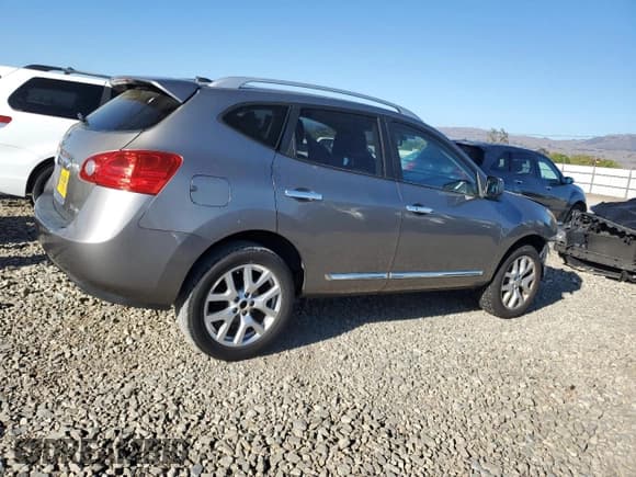 ✅ 2011 Nissan Rogue SV • VIN: JN8AS5MV1BW679086 • Lot: 90905725. Wystawiony na Copart z przebiegiem 156 687 mil. Bezpłatny archiwum sprzedaży aukcyjnych z USA i szczegółowy raport historii pojazdu na DreamBid. Zdjęcie 3.