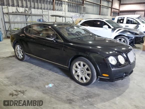 ✅ 2006 Bentley Continental GT GT • VIN: SCBCR63W56C033155 • Lot: 63028345. Wystawiony na Copart z przebiegiem 77 853 mil. Bezpłatny archiwum sprzedaży aukcyjnych z USA i szczegółowy raport historii pojazdu na DreamBid. Zdjęcie 4.