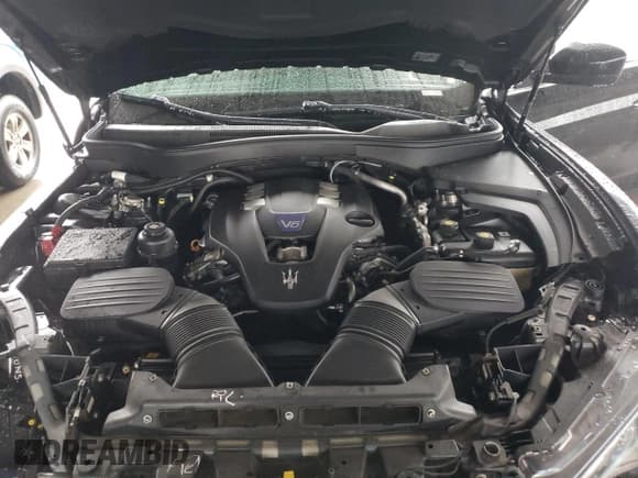 ✅ 2017 Maserati Levante S • VIN: ZN661YUL5HX210315 • Лот: 73402922. Опубликован ранее на Copart с пробегом 44 637 миль. Бесплатный доступ к архиву аукционных продаж из США и подробный отчёт об истории автомобиля на DreamBid. Изображение 11.