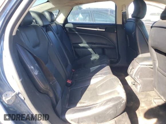 ✅ 2018 Ford Fusion Titanium • VIN: 3FA6P0D96JR234004 • Lot: 86815465. Wystawiony na Copart z przebiegiem 205 379 mil. Bezpłatny archiwum sprzedaży aukcyjnych z USA i szczegółowy raport historii pojazdu na DreamBid. Zdjęcie 10.