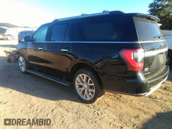 ✅ 2019 Ford Expedition Max Limited • VIN: 1FMJK2AT1KEA07091 • Lot: 43429920. Wystawiony na IAAI z przebiegiem 110 923 mil. Bezpłatny archiwum sprzedaży aukcyjnych z USA i szczegółowy raport historii pojazdu na DreamBid. Zdjęcie 3.