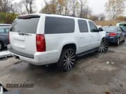 ✅ 2011 Chevrolet Suburban LT • VIN: 1GNSKJE37BR386627 • Lot: 43727327. Listed on IAAI with 181,651 mi. Free auction sales archive from the USA and detailed vehicle history report at DreamBid. Image 4.