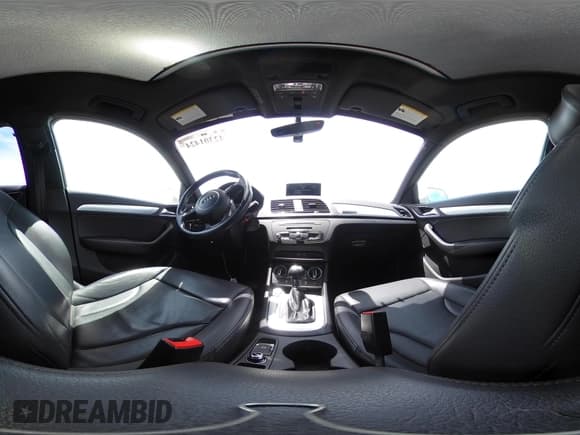 ✅ 2018 Audi Q3 Premium • VIN: WA1ECCFSXJR020965 • Lot: 42301424. Listed on IAAI with 96,583 mi. Free auction sales archive from the USA and detailed vehicle history report at DreamBid. Image 19.